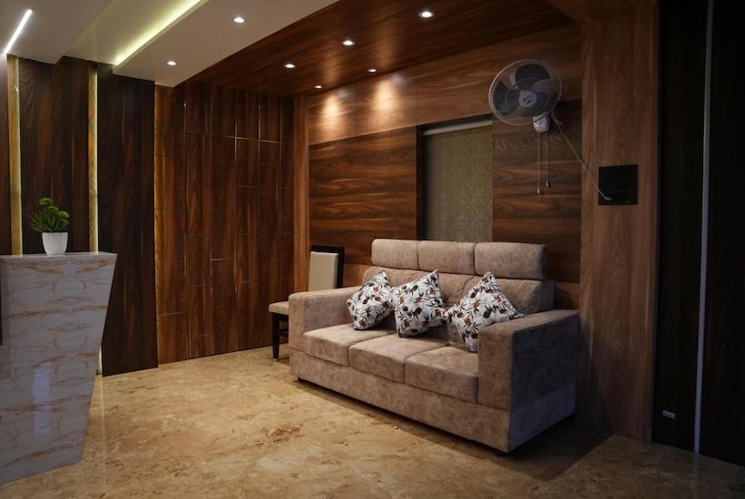 Townhouse 1168 Hotel Sm Paradise Tikkavanipalem 外观 照片